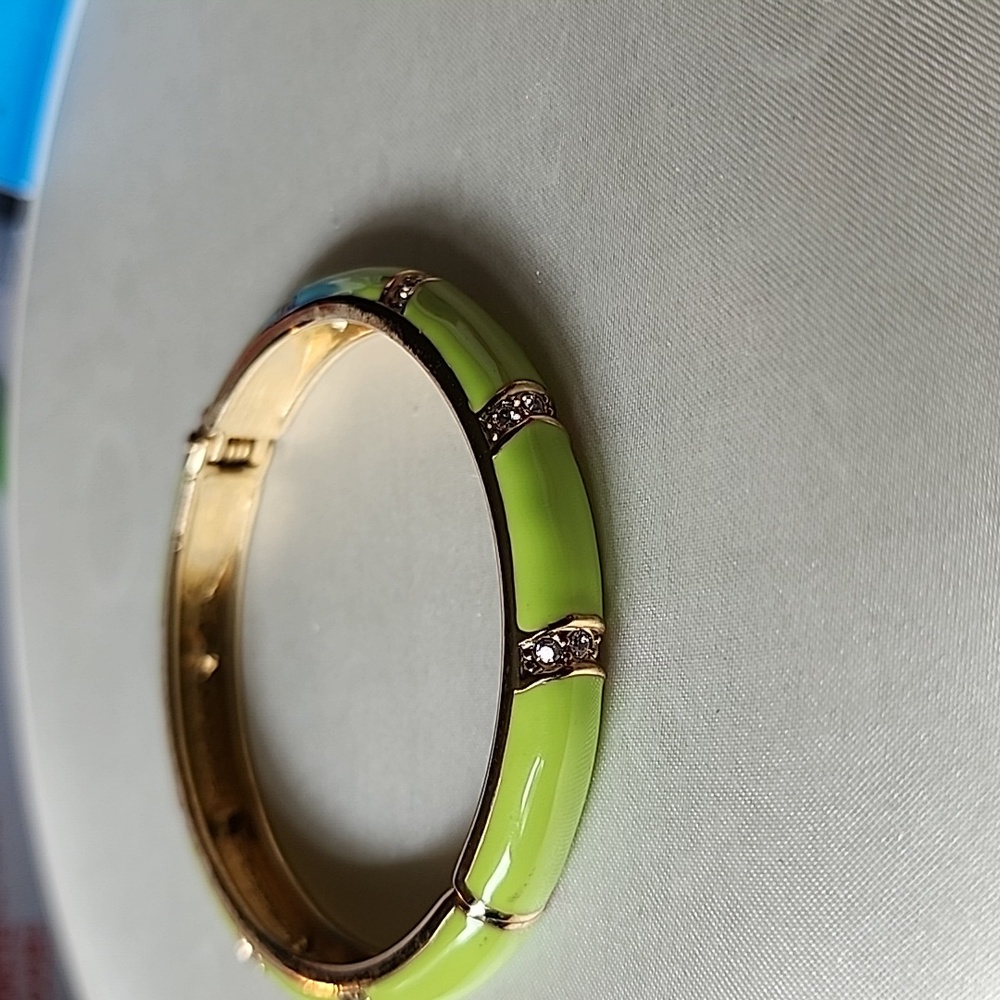 Vintage Bangle Bracelet